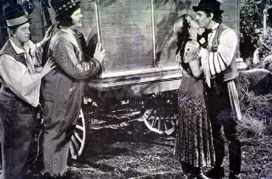 The Bohemian Girl (1936)